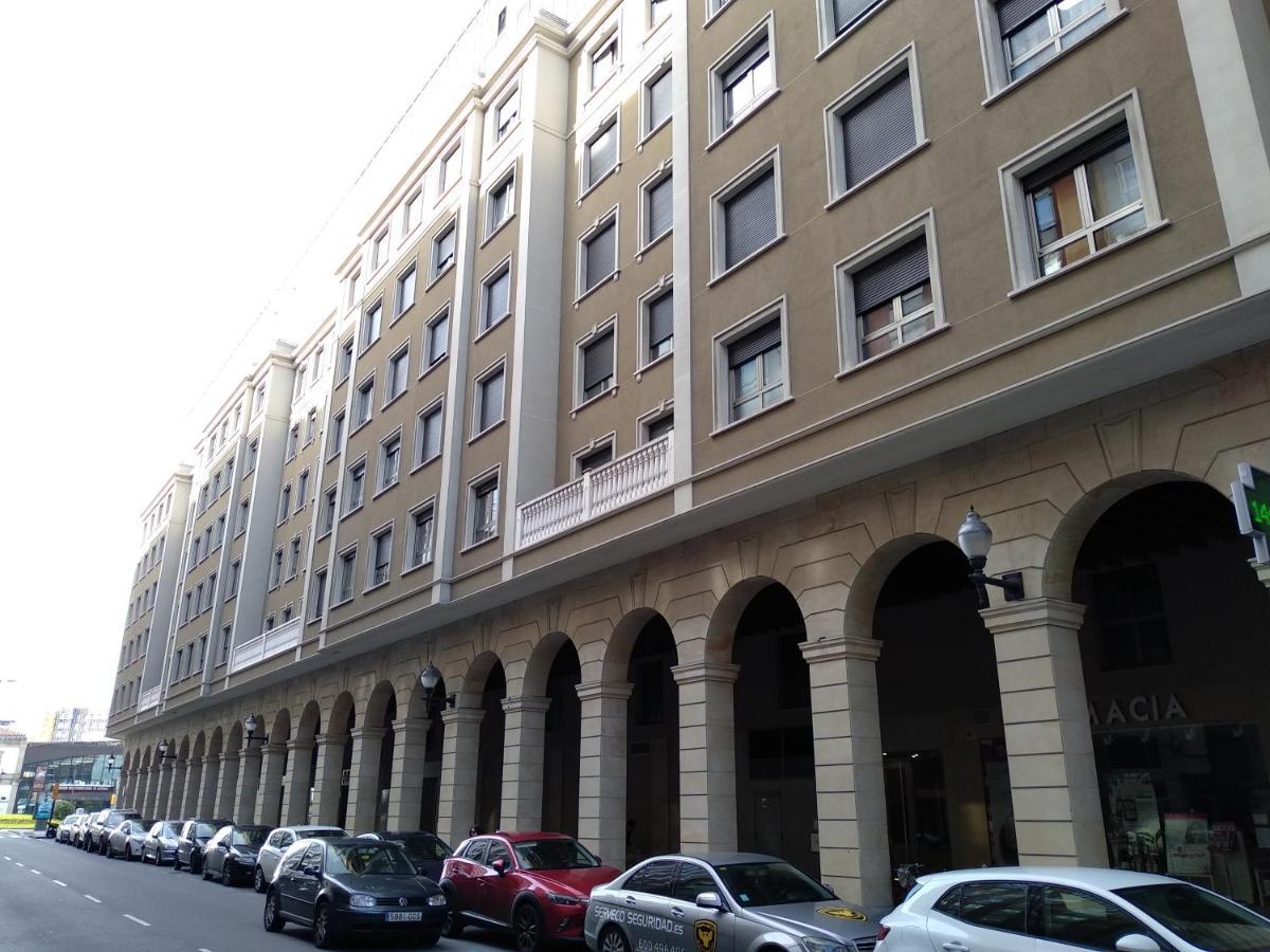 Apto. Vista Playa Poniente Хихон Екстериор снимка